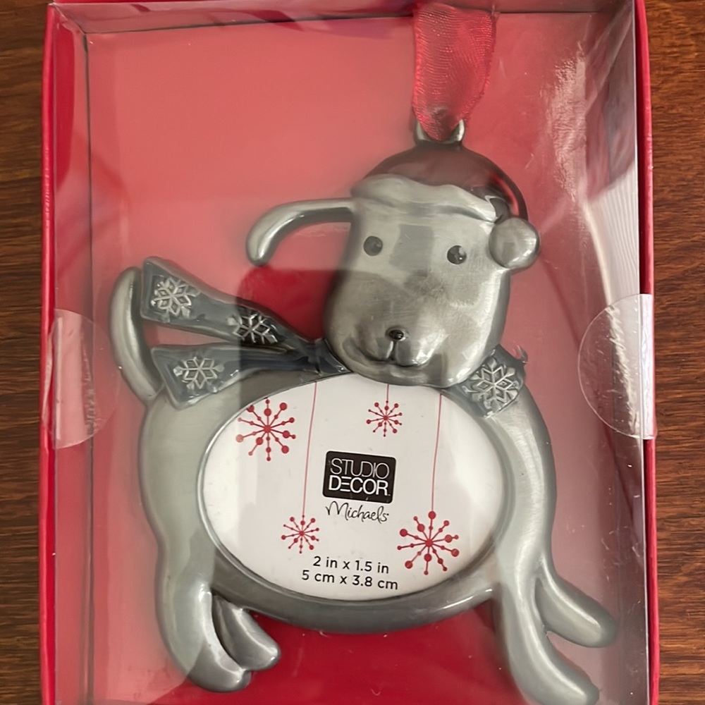 A Puppy Ornament! - Picture 2 of 4
